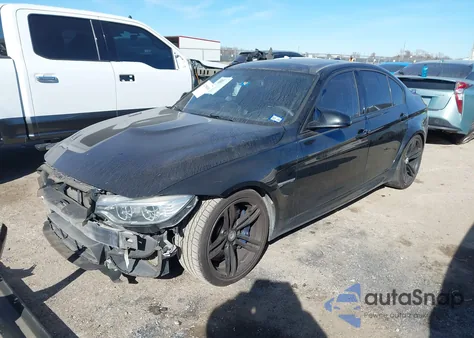 2015 BMW M3 z USA, uszkodzony, nr VIN WBS3C9C56FP803789